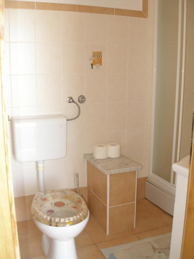 Apartment Pepo Pag Pag Town Esterno foto